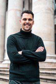 IMPACTxperience - Timon Leu - Customer Success Implementiere das System derMARKTFÜHRER. Bild